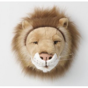 lion trophée en peluche
