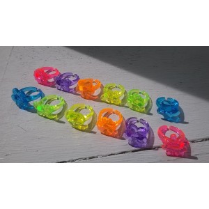 12 bagues fluo